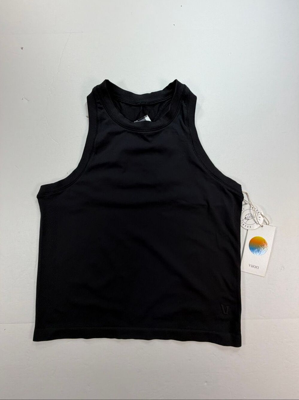 Vuori Seamless Surge Tank Size Medium Black NWT Racerback Athletic Workout Top